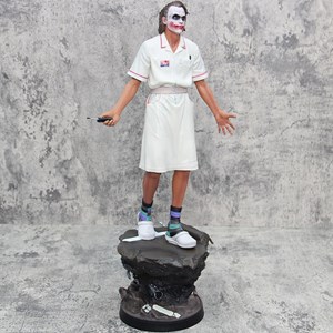 اسباب بازی اکشن فیگور جوکر ایستاده با لباس پرستاری Joker Action Figure _اسباب بازی اکشن فیگور